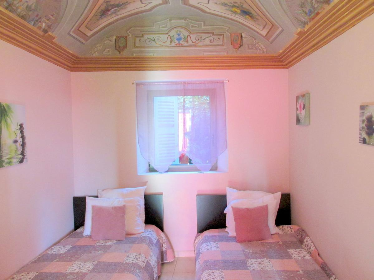 Chambre D'Hotes Serenita Di Giacometti Nizza Kültér fotó